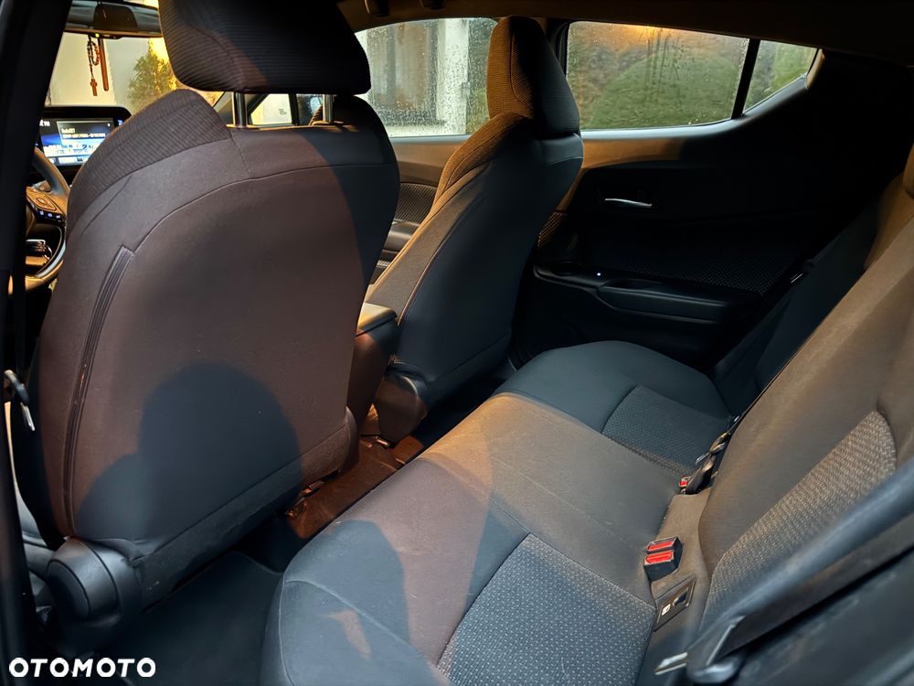 Toyota C-HR 1.2 T Active - 12