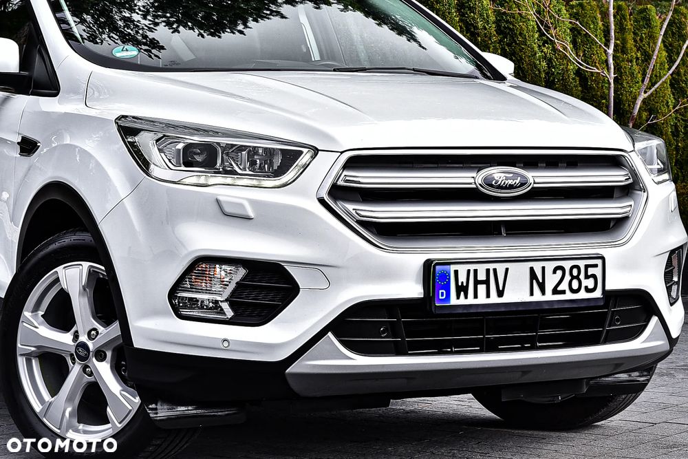 Ford Kuga 2.0 TDCi 4x4 Titanium - 6