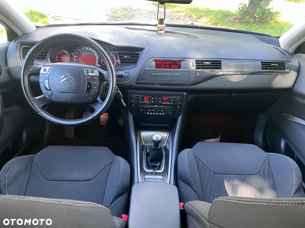 Citroën C5 2.0 16V Confort - 22