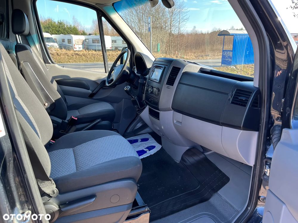 Volkswagen Crafter - 13