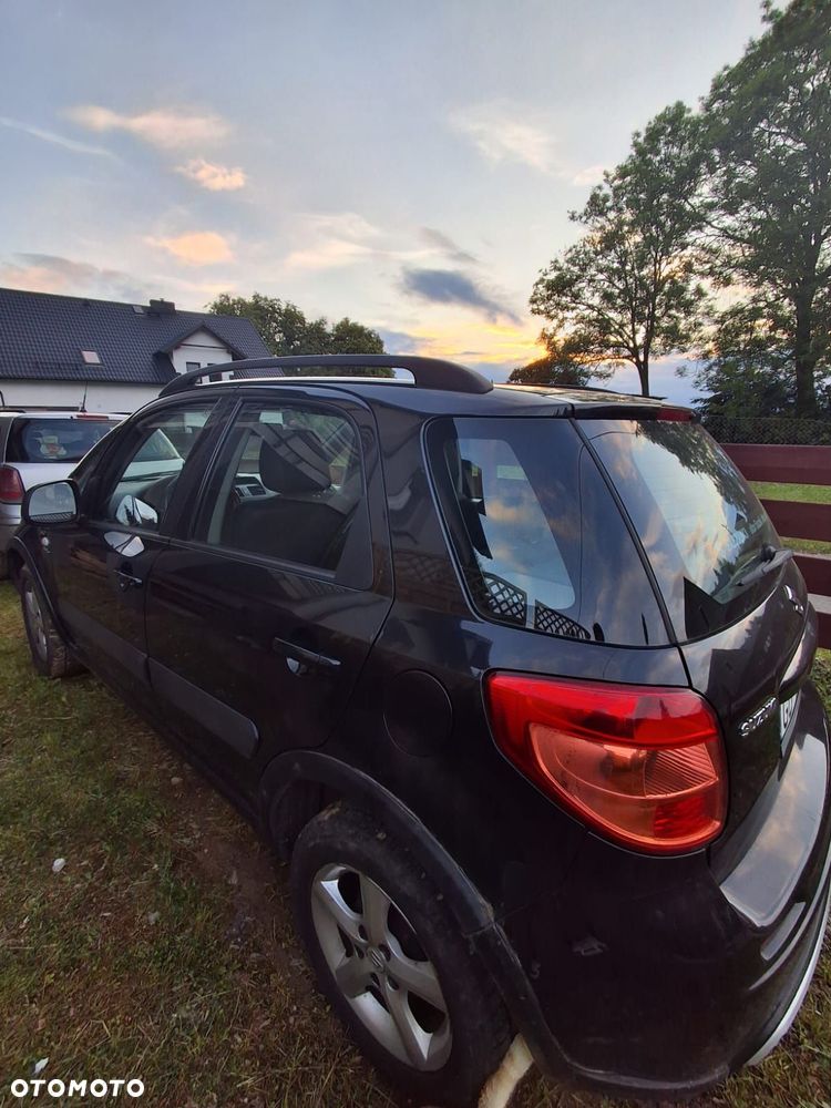 Suzuki SX4 - 3