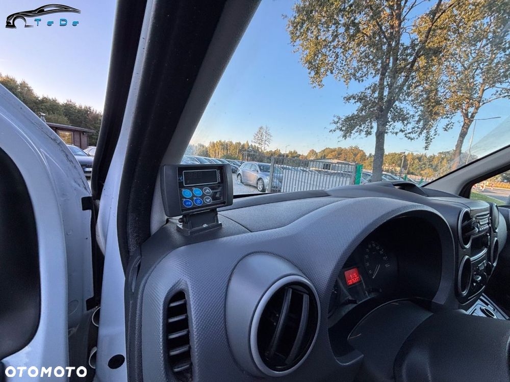 Peugeot PARTNER - 16
