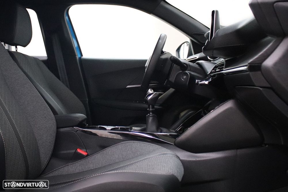 Peugeot 2008 1.2 PureTech Allure - 21