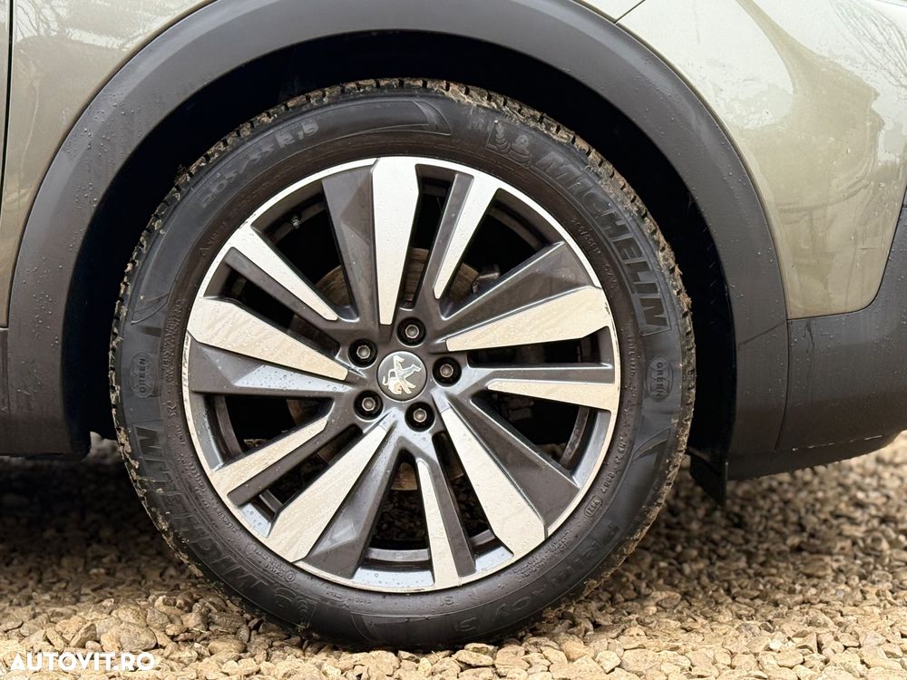 Peugeot 3008 PureTech 130 Stop & Start GPF Active Pack - 38