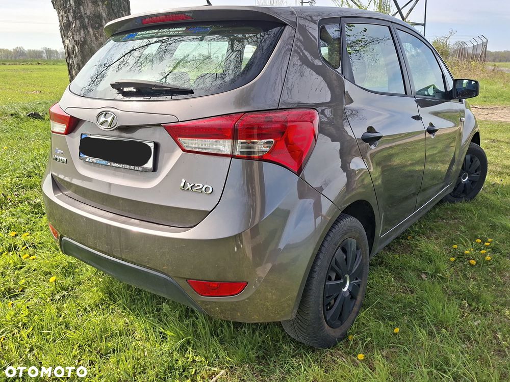 Hyundai ix20 - 14