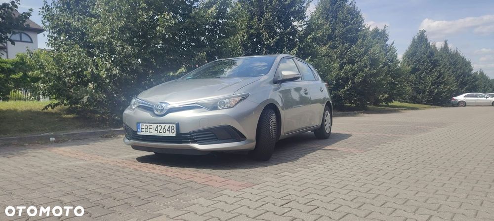 Toyota Auris - 7
