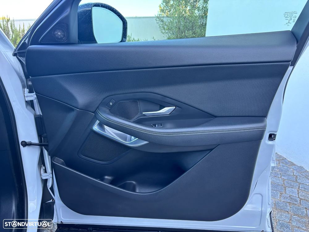 Jaguar E-Pace 2.0 i4D R-Dynamic SE - 21