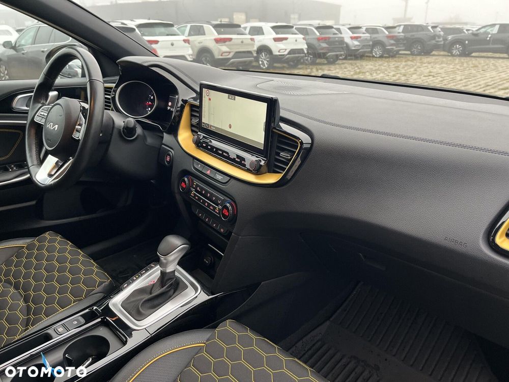 Kia XCeed 1.6 T-GDI L DCT - 11