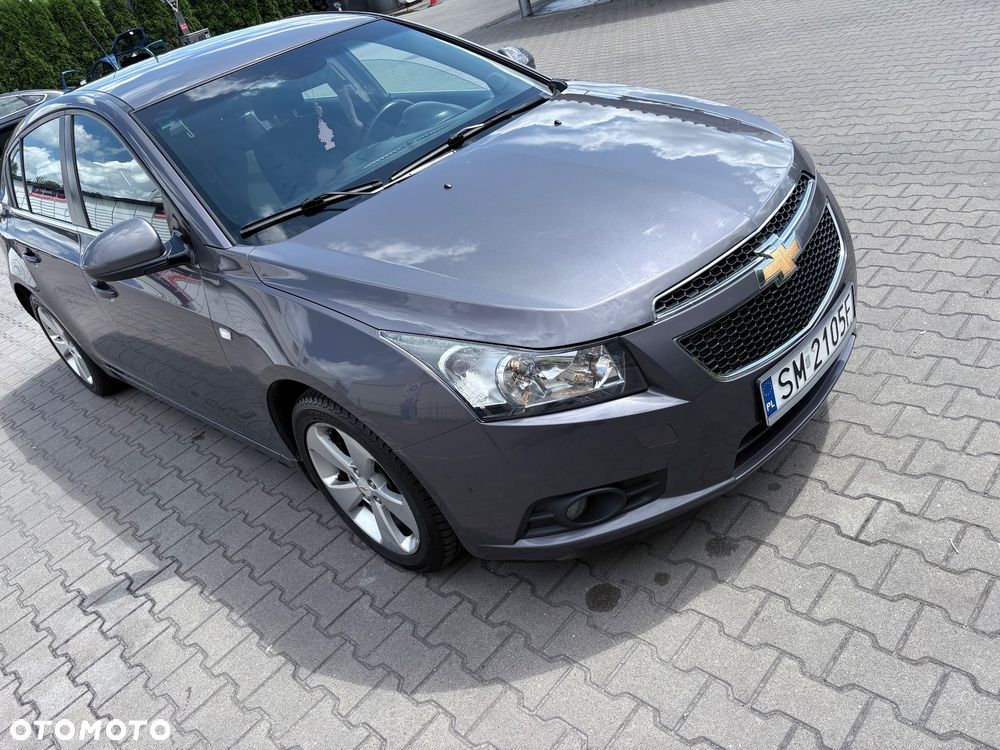 Chevrolet Cruze 1.8 LTZ+ - 4