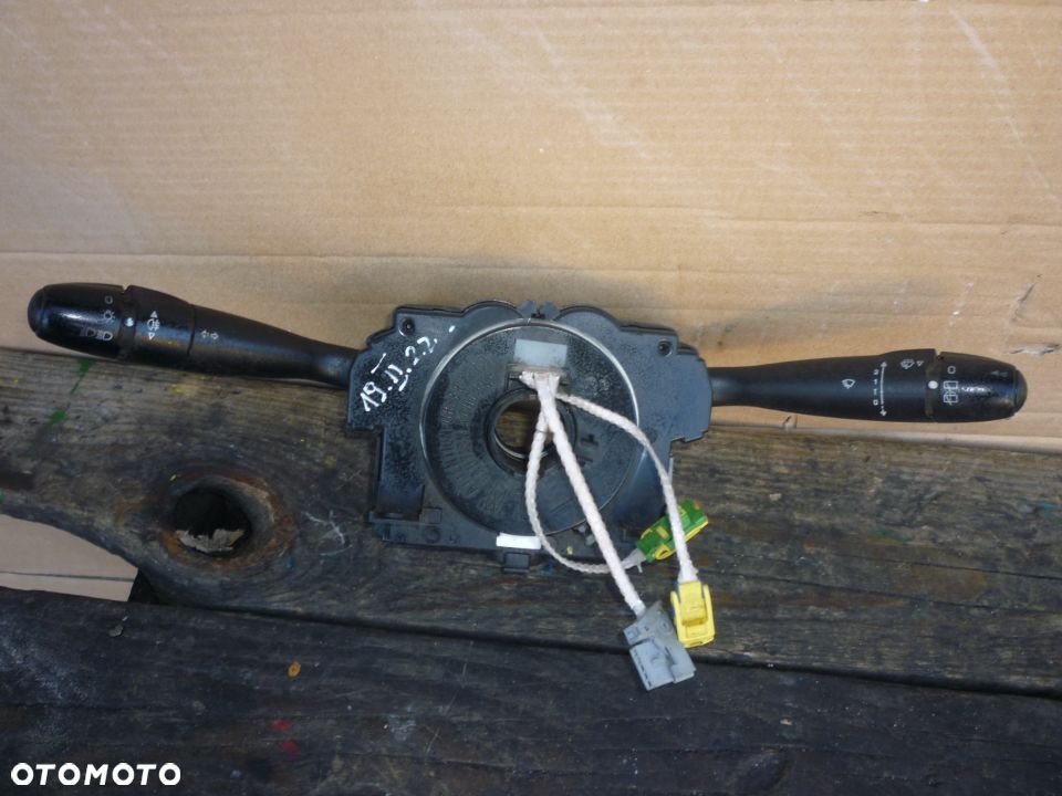 Przełącznik Zapłonu Świateł Peugeot 307 96477520XT - 1