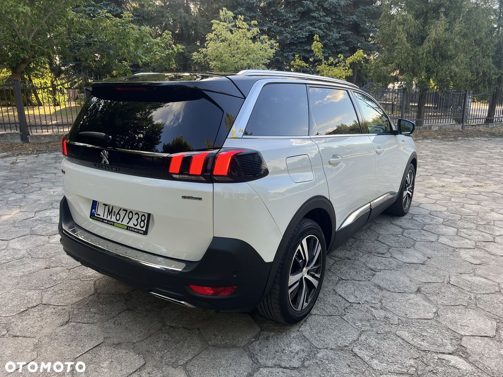 Peugeot 5008 - 3