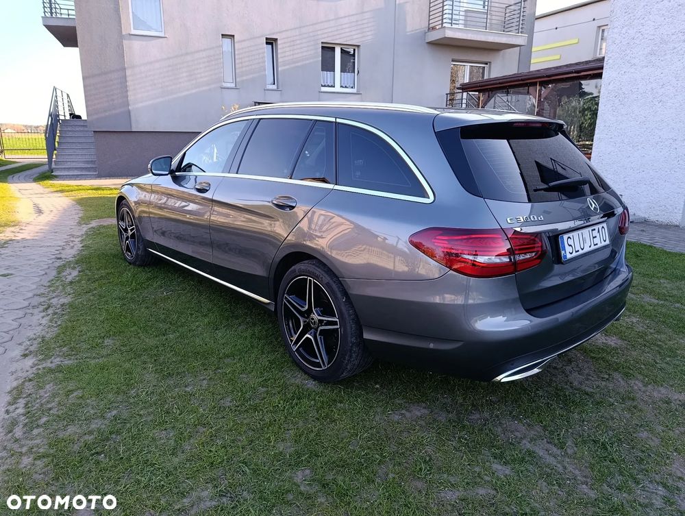 Mercedes-Benz Klasa C 300 d 9G-TRONIC Exclusive - 5