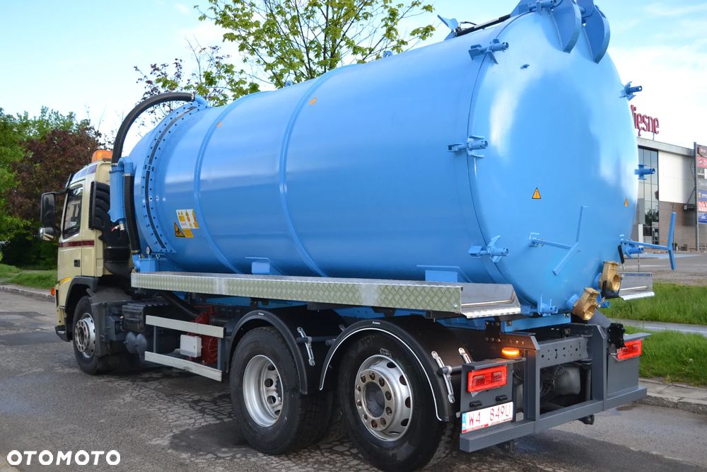 Volvo FM 340 ASENIZACYJNY SZAMBIARKA NOWA BECZKA 20 m³ TRZECIA OŚ SKRĘTNA - 4