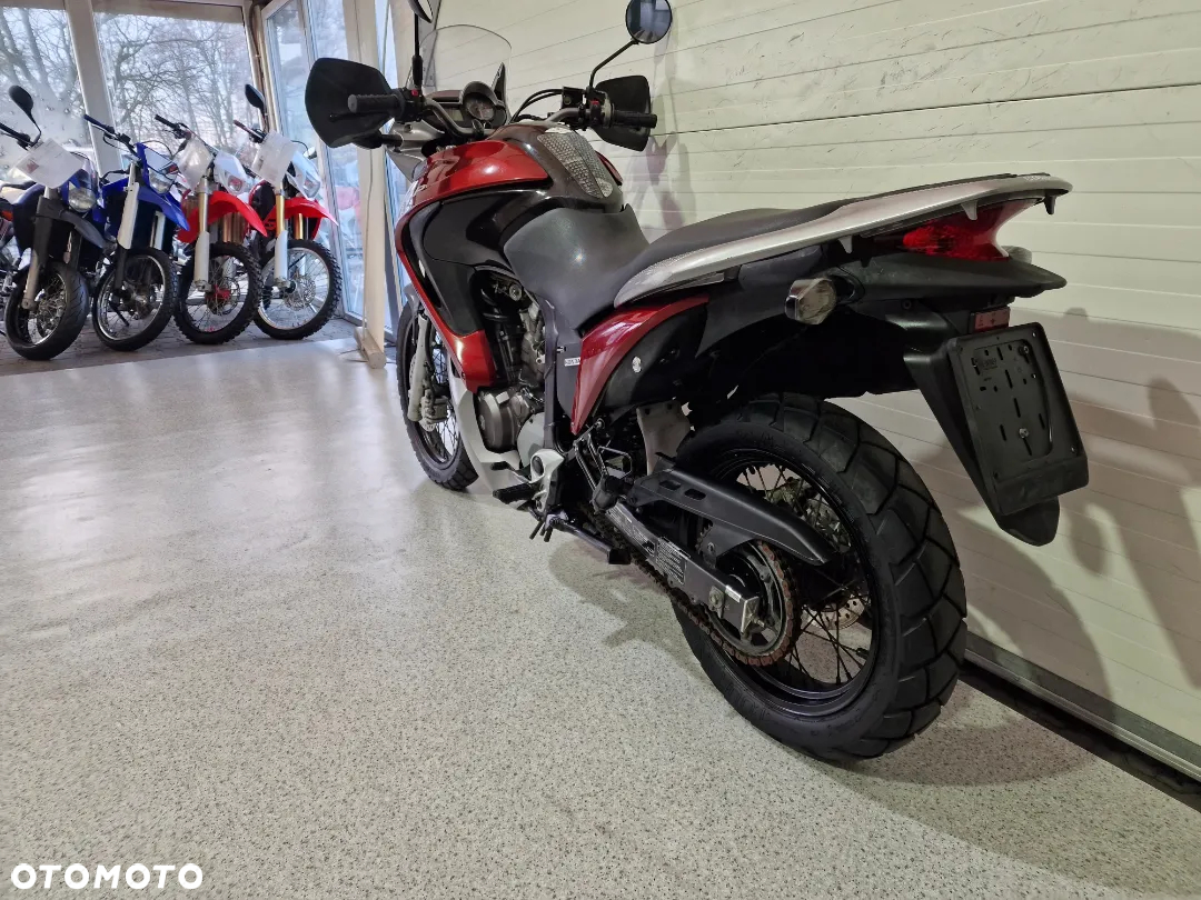 Honda Transalp - 9