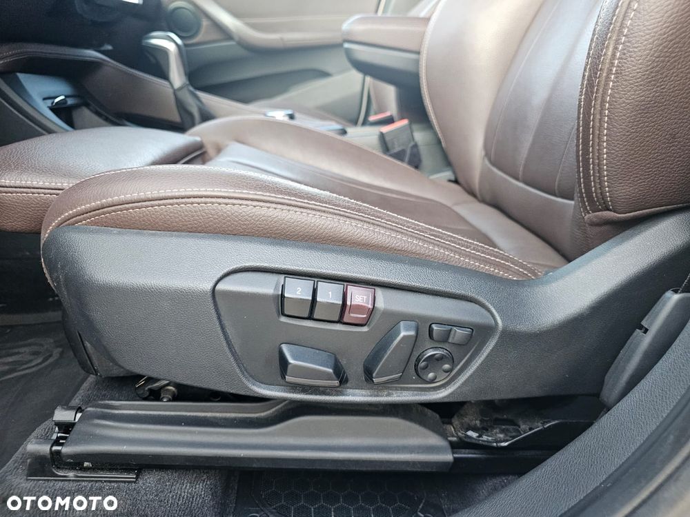 BMW X1 - 24