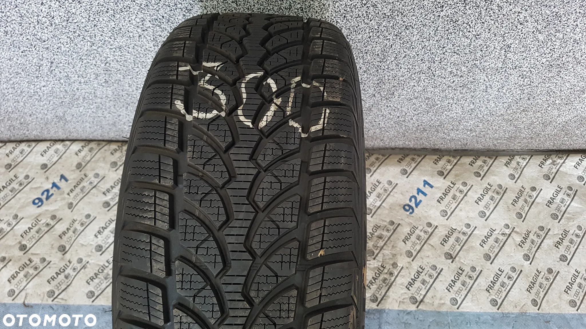 BRIDGESTONE BLIZZAK LM-32 RFT  225/50R17  225/50/17 - 1