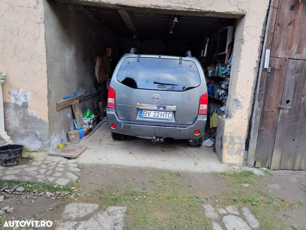 Nissan Pathfinder 2.5 dCi DPF All Mode 4X4 LE - 8