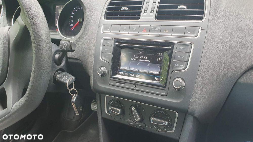 Volkswagen Polo - 13