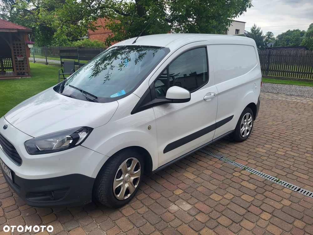 Ford Transit courier - 2