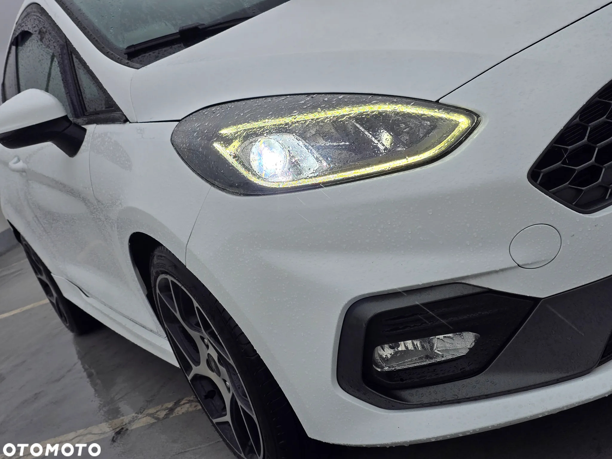 Ford Fiesta 1.5 EcoBoost S&S ST - 17