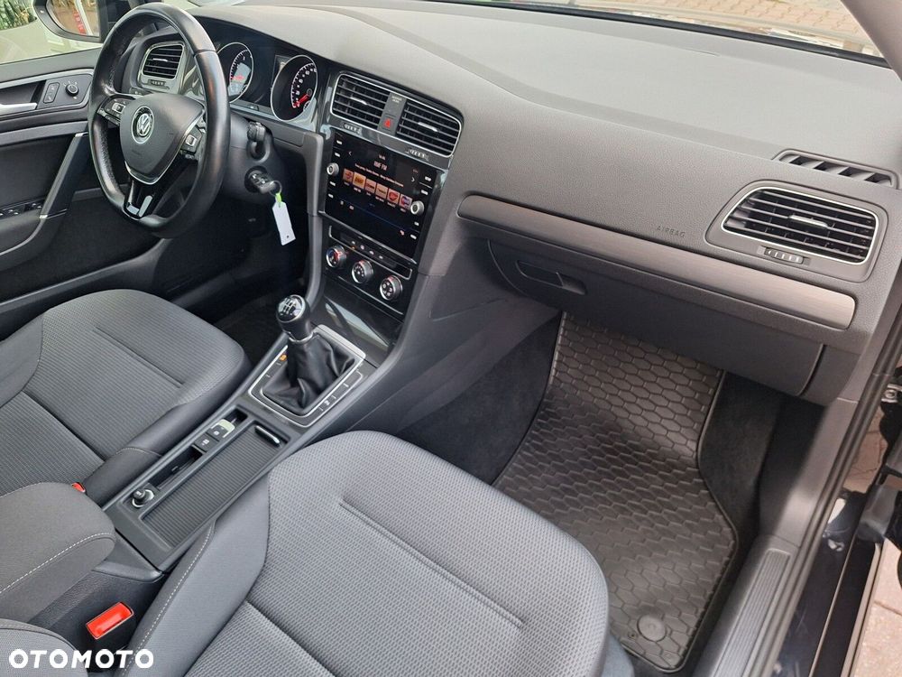 Volkswagen Golf 1.5 TSI BMT Evo Comfortline - 16