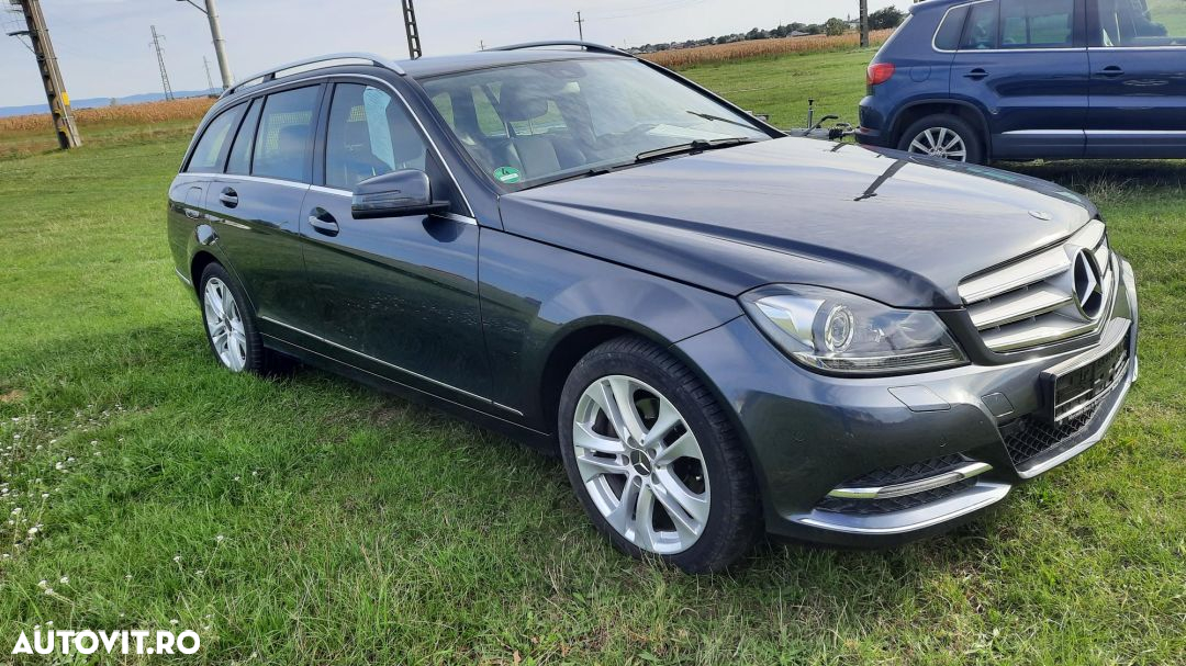 Mercedes-Benz C 220 CDI BlueEFFICIENCY T-modell - 3