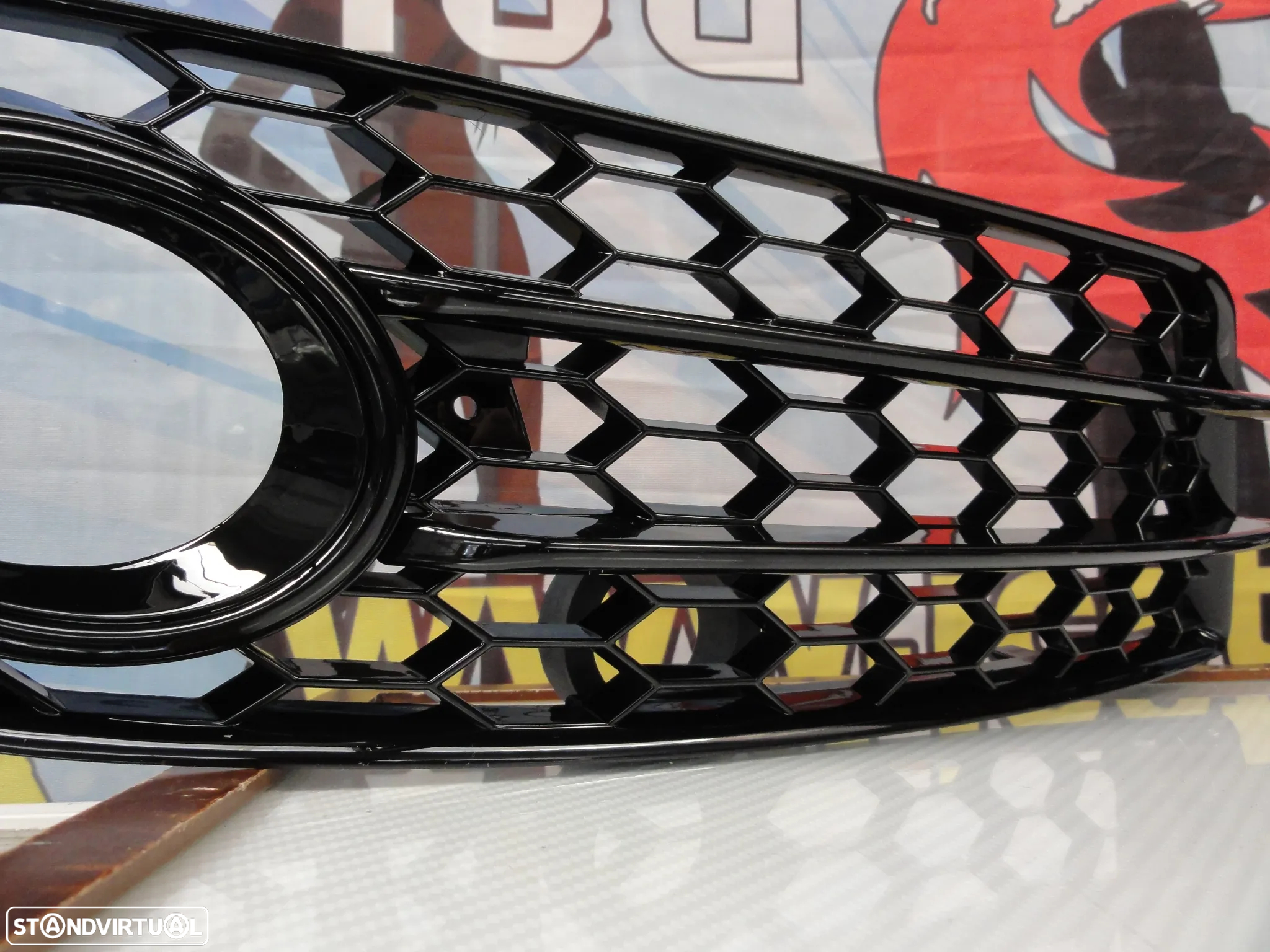 Grelhas faróis nevoeiro Audi A4 B8 08-11 RS LOOK preto brilhante (para-choques sline e S4) - 5