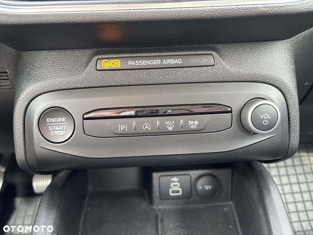 Ford Focus - 24