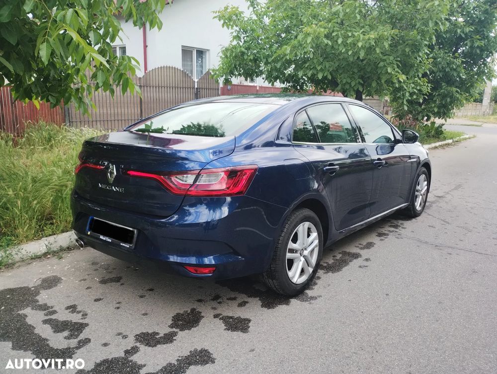 Renault Megane TCe 116 GPF Zen - 8