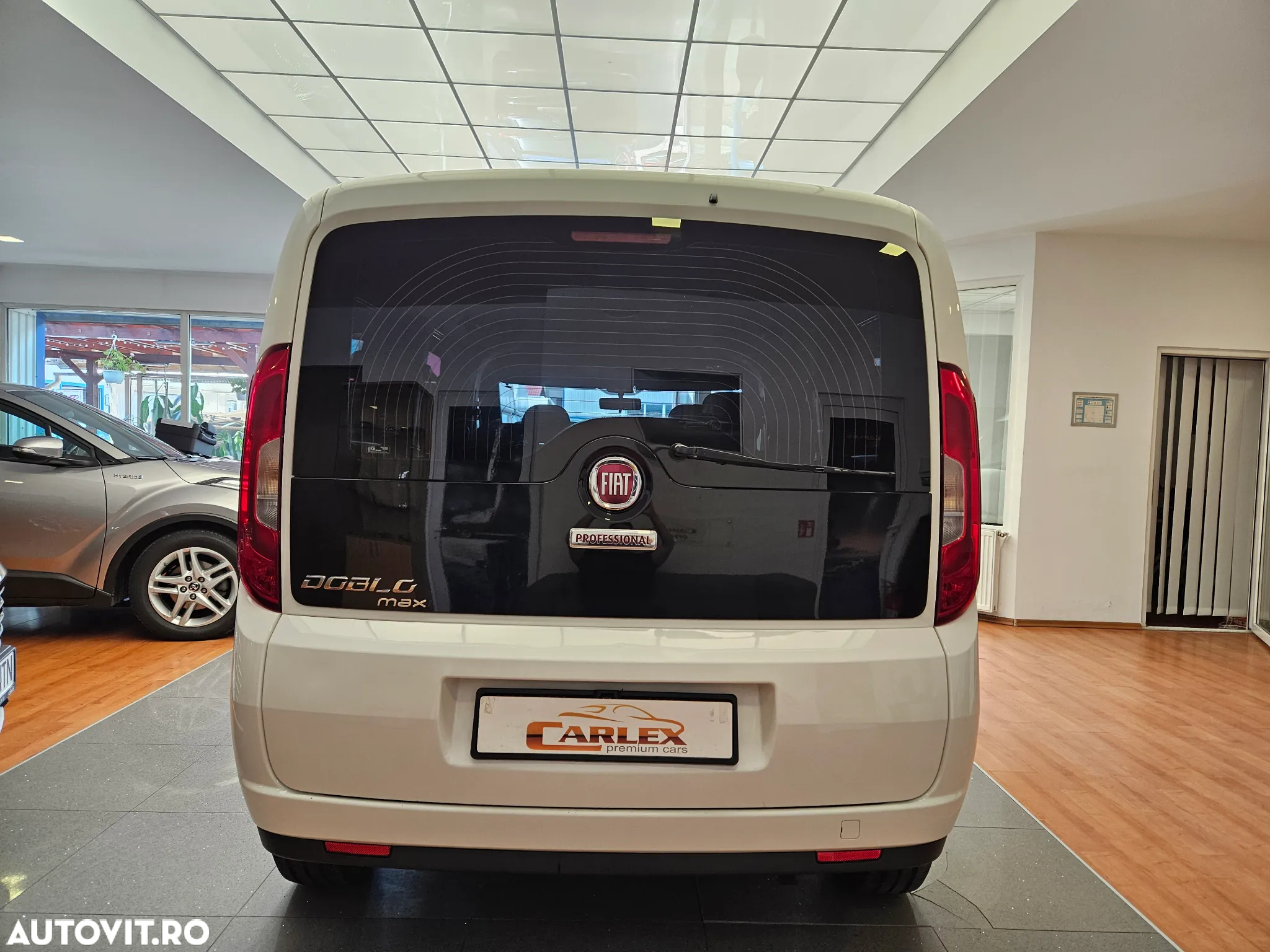 Fiat Doblo Combi 1.6 Mjet 105 CP Maxi Confort - 8