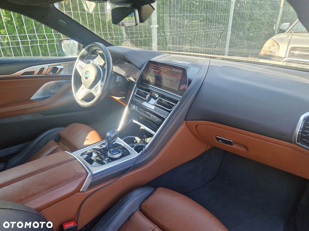 BMW Seria 8 M850i xDrive - 18