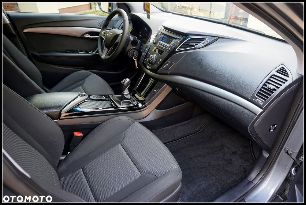 Hyundai i40 1.6 GDI Comfort + - 6