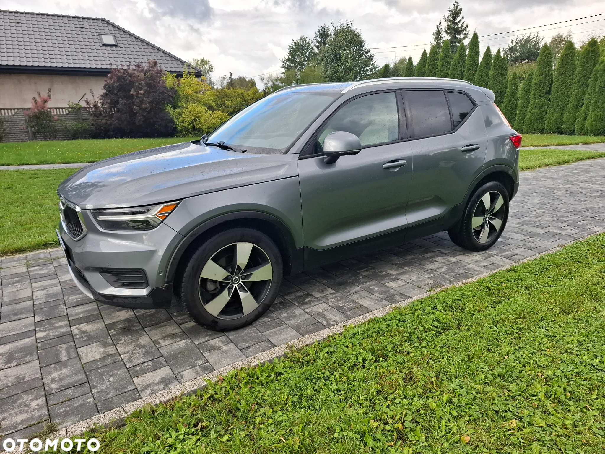Volvo XC 40 T5 AWD Geartronic Momentum Pro - 26