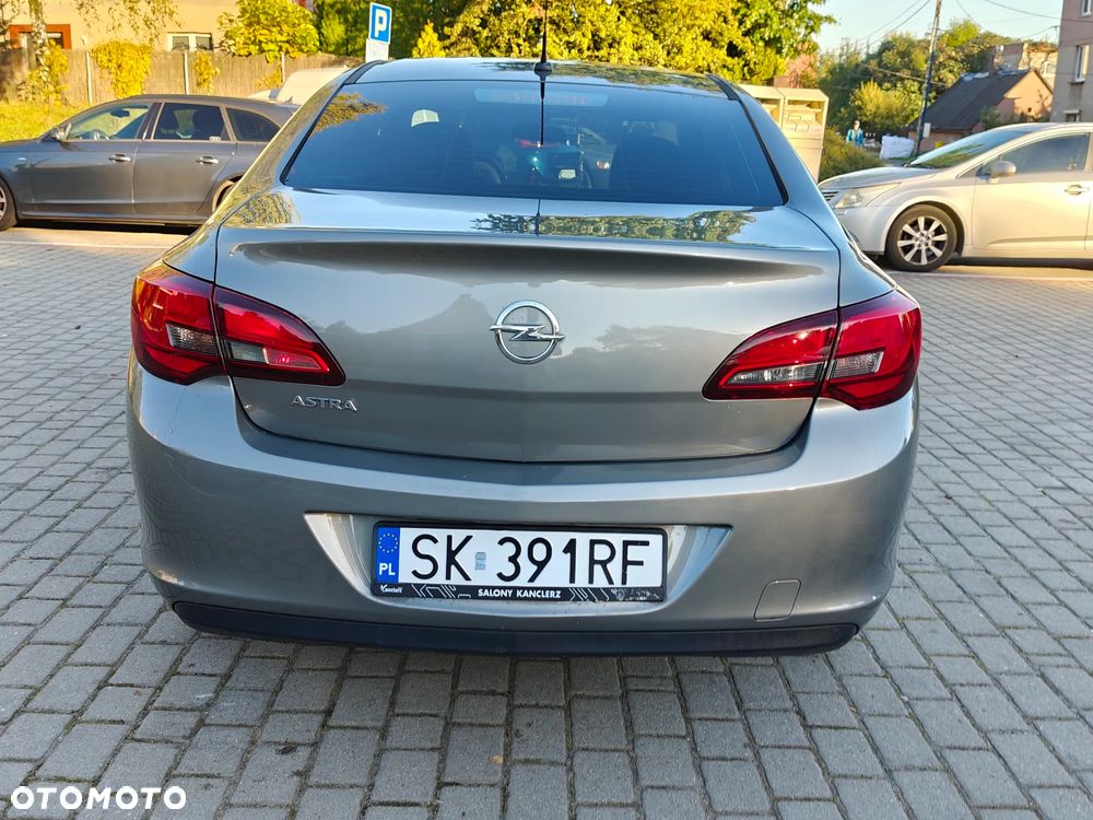 Opel Astra 1.6 Cosmo - 16