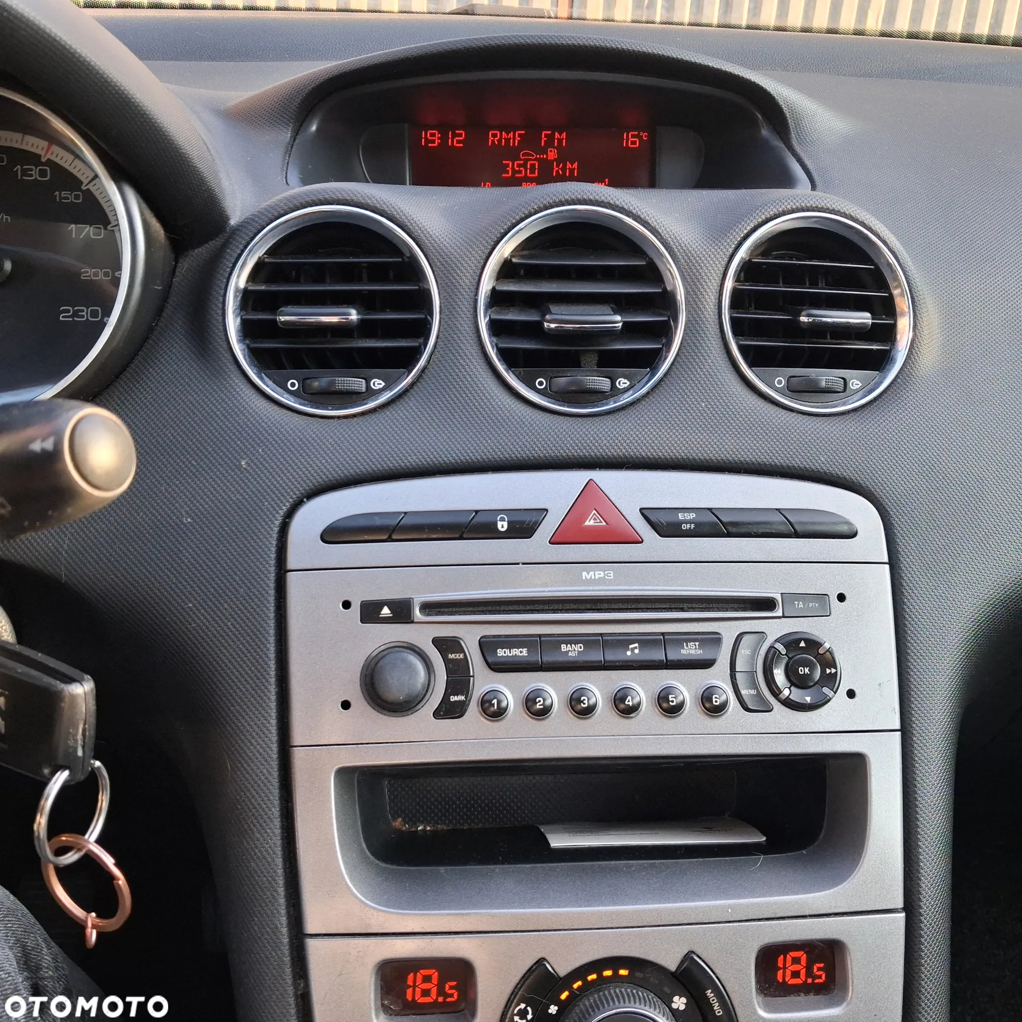 Peugeot 308 - 15