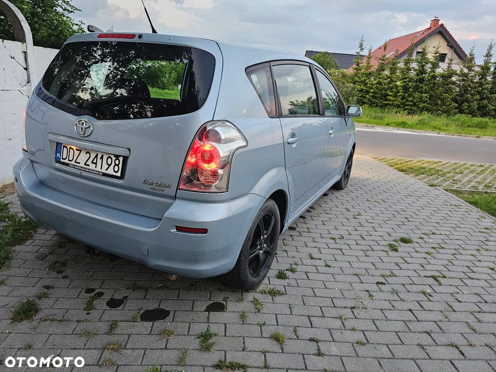 Toyota Corolla 2.0 D-4D Prestige - 9