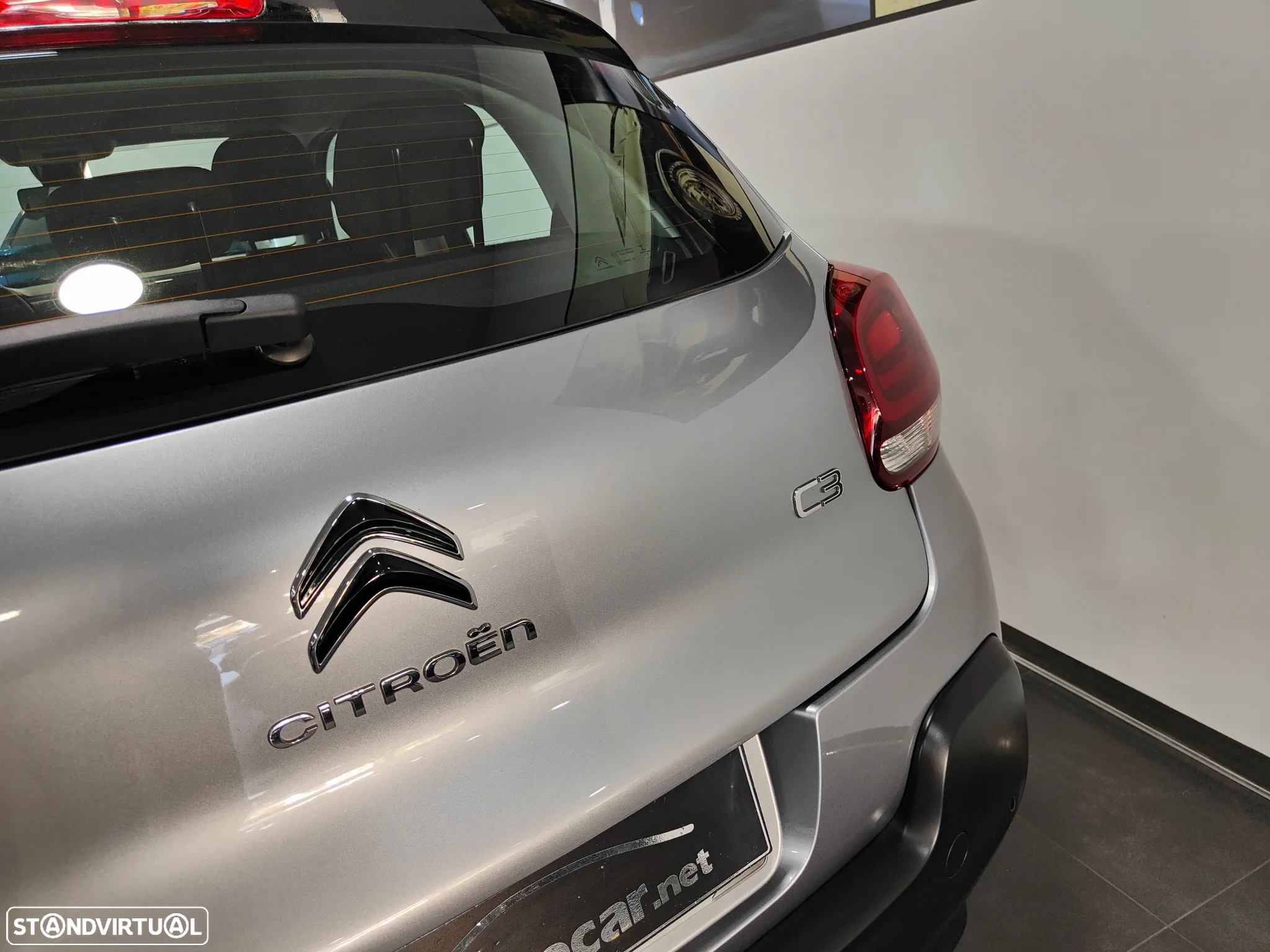 Citroën C3 1.2 PureTech Feel EAT6 - 18