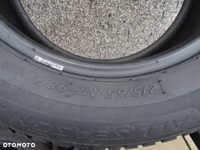 215/65/R16 98H Taurus All season SUV - 6