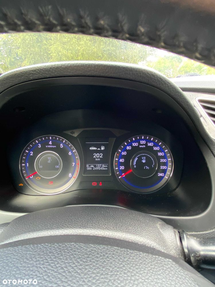 Hyundai i40 - 5