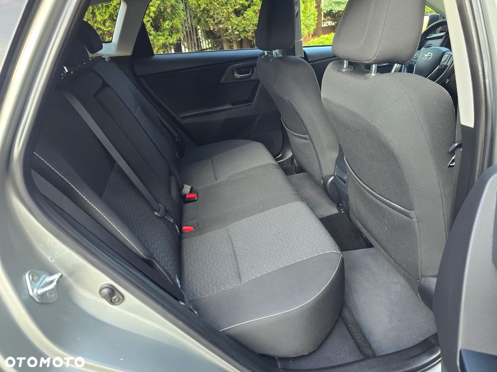 Toyota Auris 1.6 Valvematic Life Plus - 8