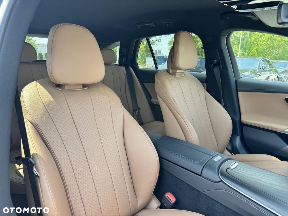 Mercedes-Benz Klasa E 220 d mHEV 4-Matic All-Terrain Avantgarde 9G-Tronic - 13
