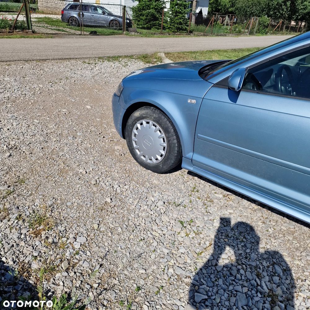 Audi A3 Sportback - 13