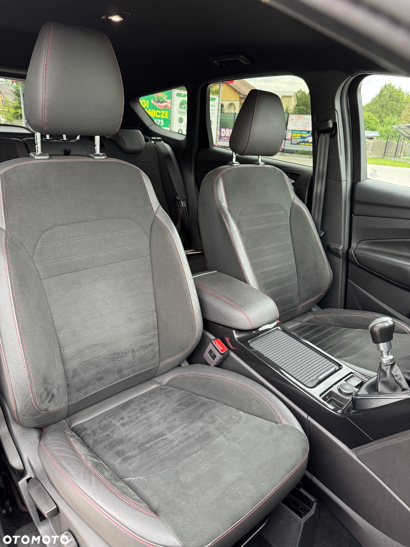 Ford Kuga - 23