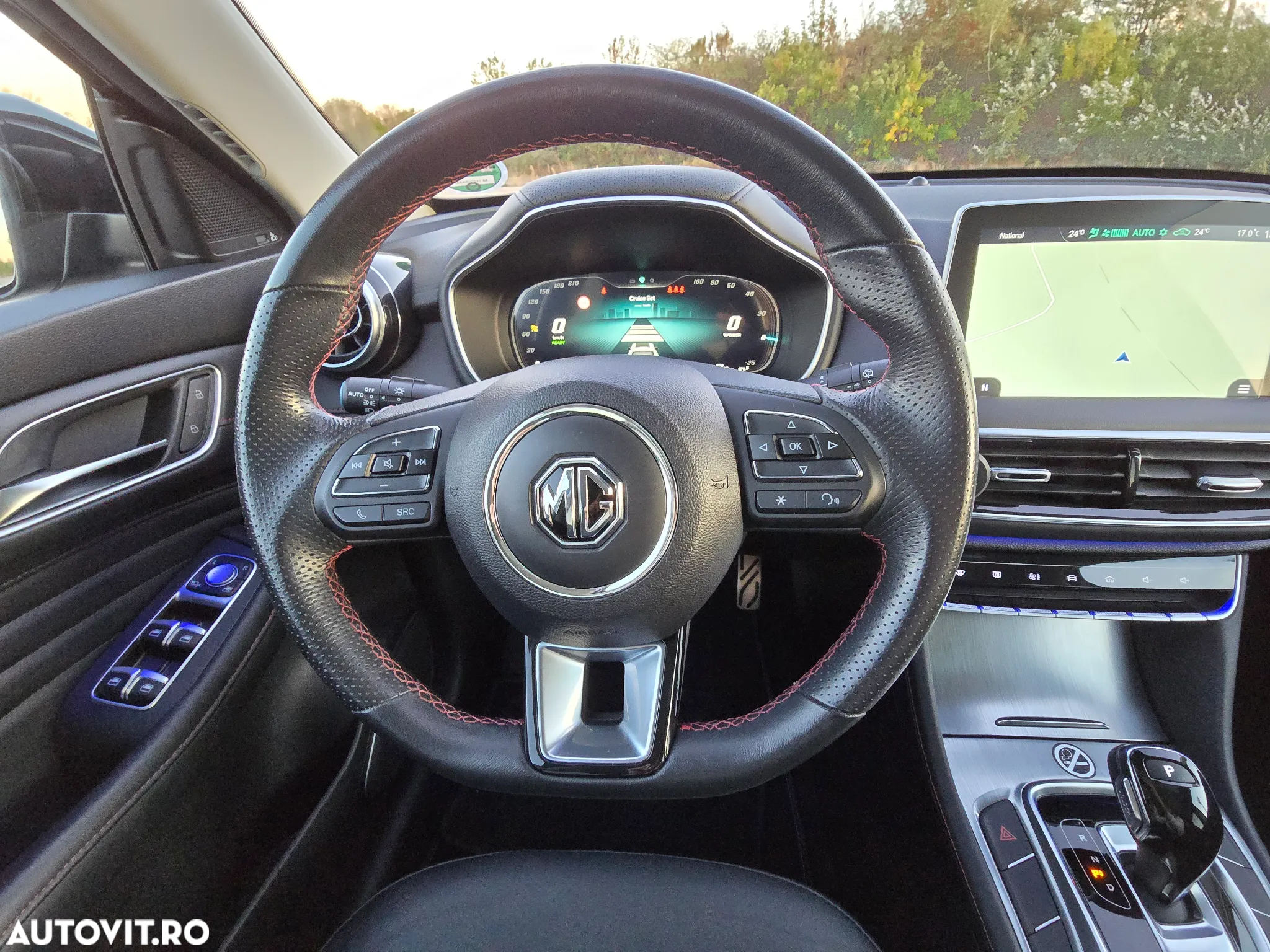 MG EHS 1.5T-GDI PHEV Luxury - 17