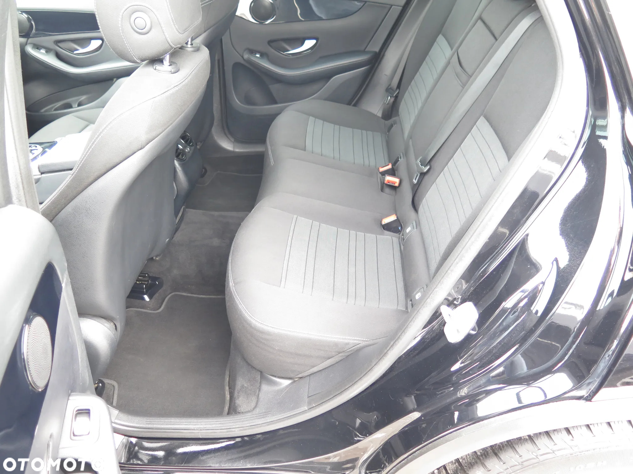 Mercedes-Benz GLC 220 d 4-Matic - 28
