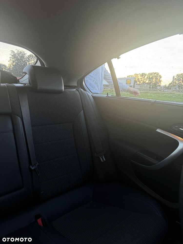 Opel Insignia 2.0 CDTI Cosmo - 26