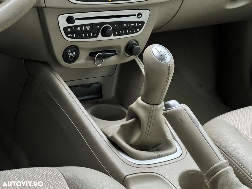 Renault Fluence 1.6 Dynamique - 5