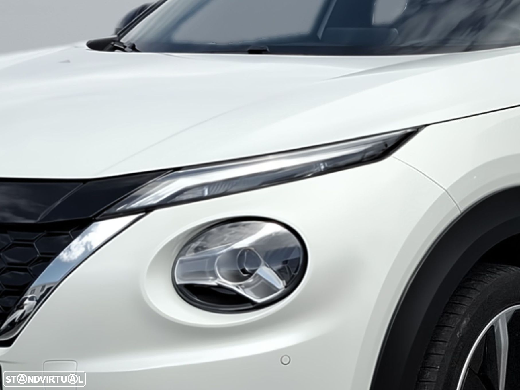 Nissan Juke 1.6 Hybrid N-Design Silver - 12
