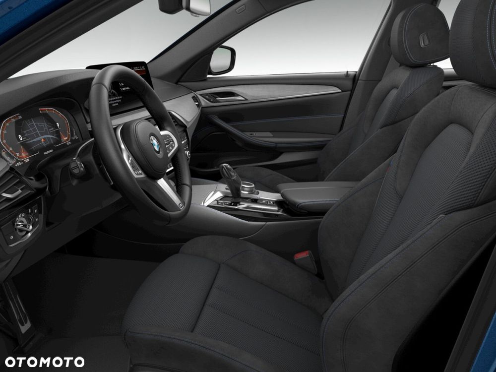 BMW Seria 5 520d xDrive MHEV M Sport sport - 7