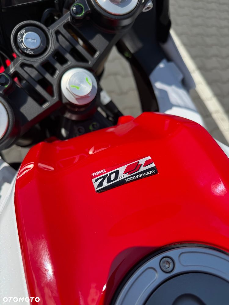 Yamaha YZF - 2